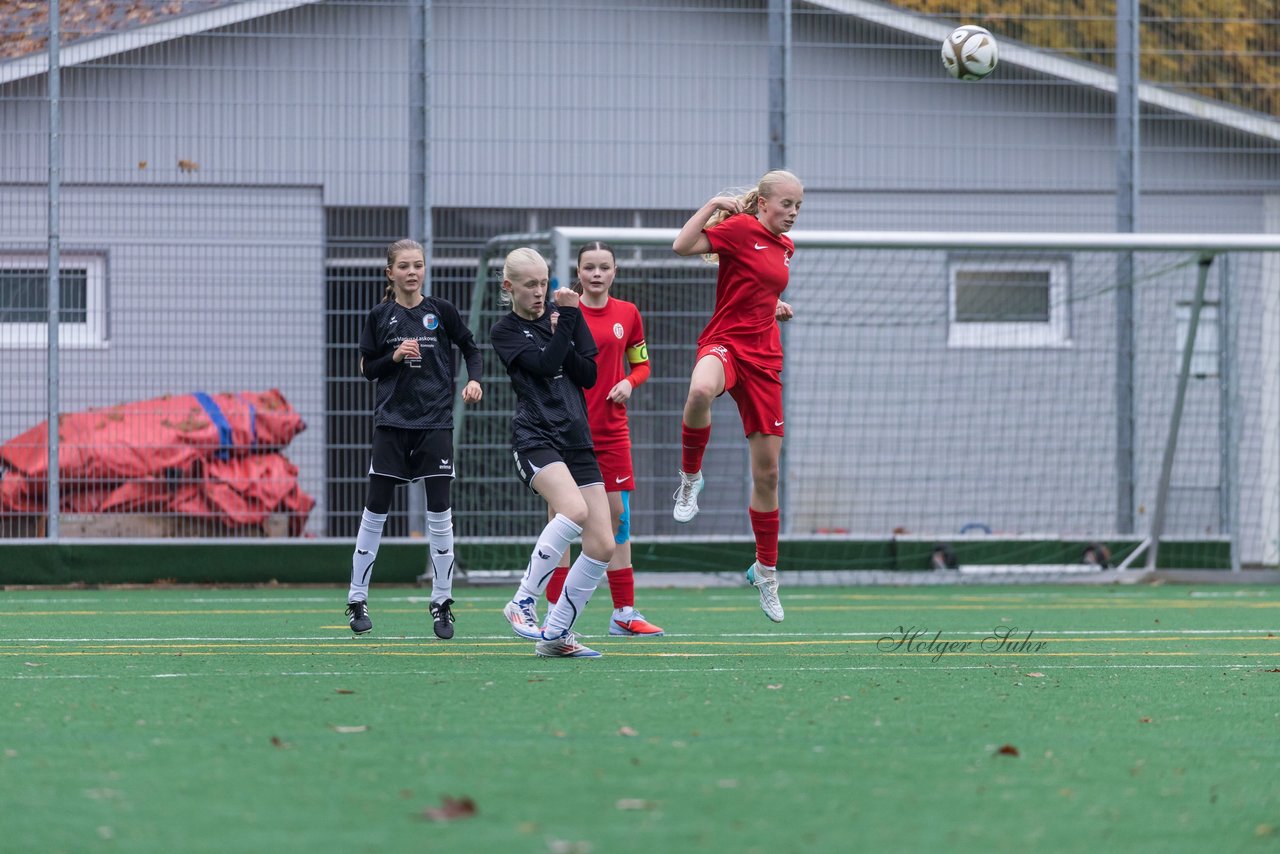 Bild 138 - wCJ VfL Pinneberg - Eimsbuettler TV : Ergebnis: 0:3